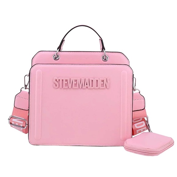 Steve Madden Handbags - Steve Madden viral pink bevelyn